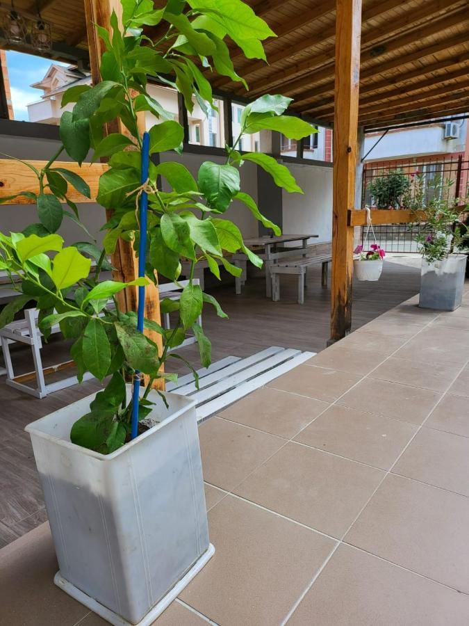 Guest House Petrovi Ravda Exterior foto