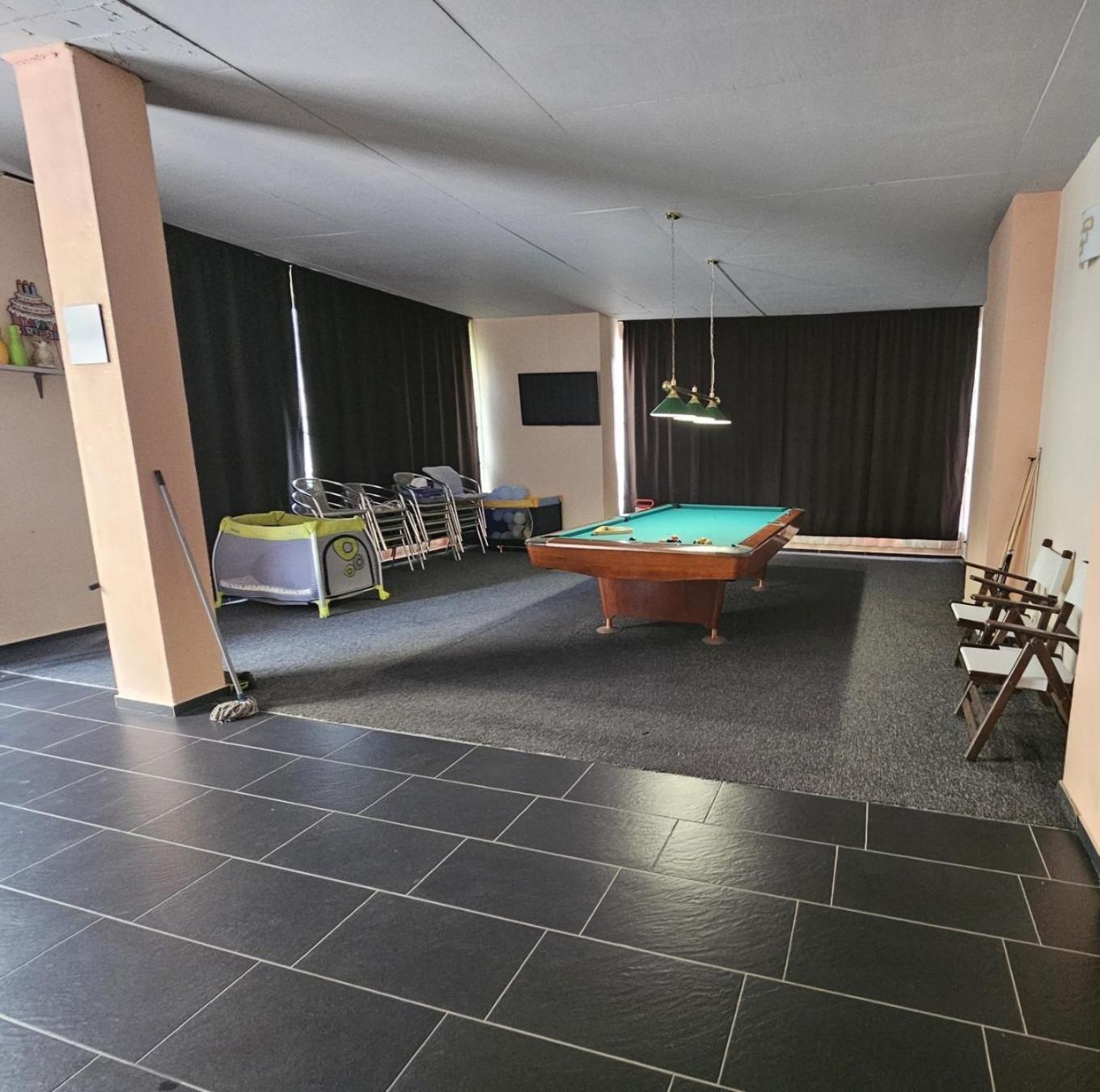 Guest House Petrovi Ravda Exterior foto