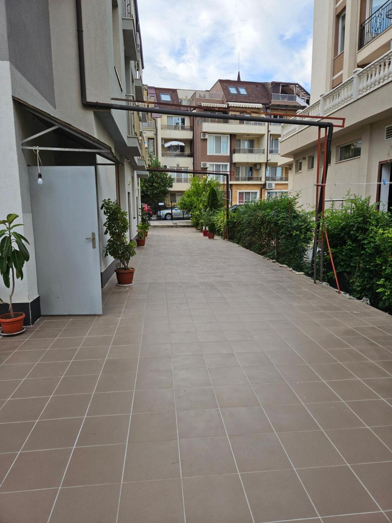 Guest House Petrovi Ravda Exterior foto